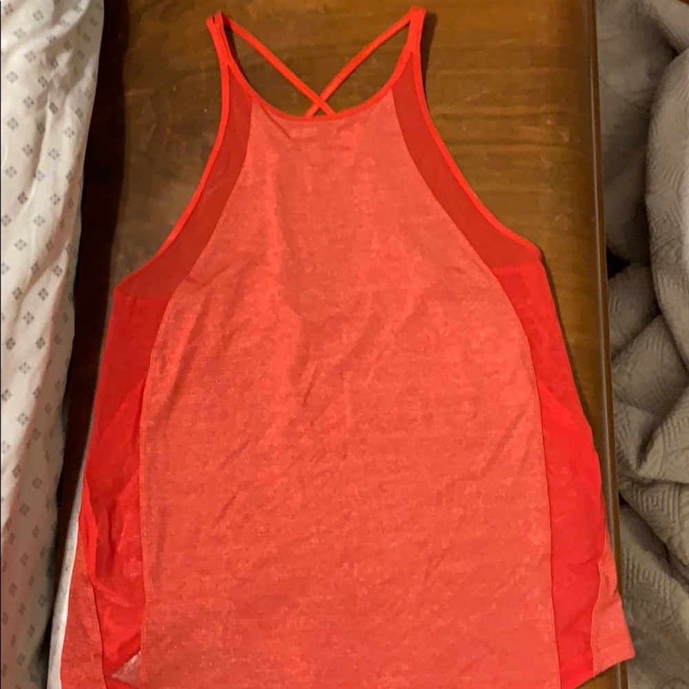 Lululemon red tank
